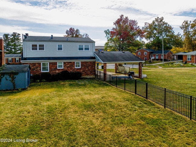 Foto del edificio - 9903 Welshpool Ct