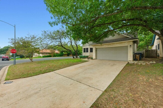 Foto del edificio - 9312 Roxanna Dr