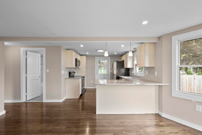 Foto del edificio - 25 Rowe Ct