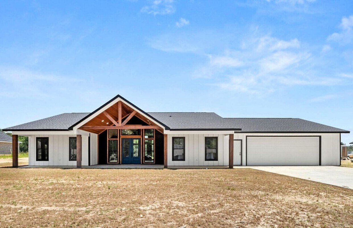 Foto principal - 3639 Belview Rd