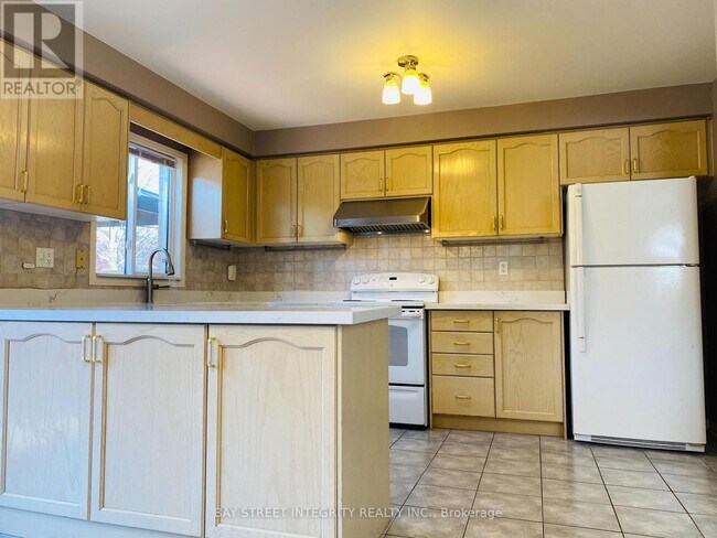 Building Photo - 2087 Golden Orchard Trail