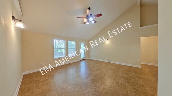 Foto del edificio - 415 John King Rd