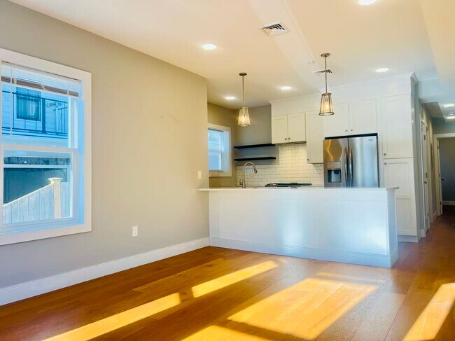 Foto del edificio - 19 Plymouth St