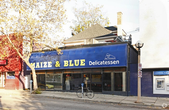 Primary Photo - 1329 S University Ave