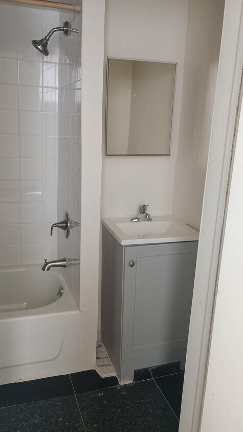 Foto principal - 133 44th St