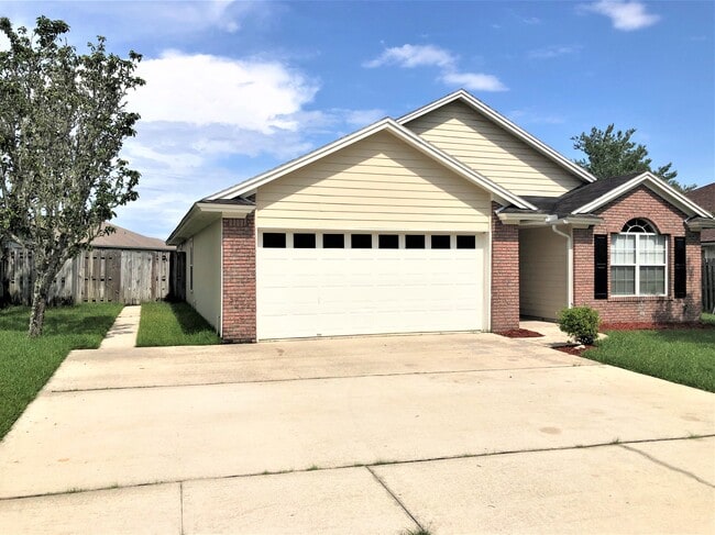 Building Photo - 1773 Dartmouth Dr