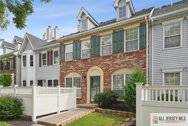 Building Photo - 37 Kingston Run