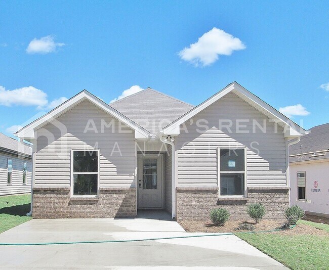 Building Photo - Wonderful Home for Rent in Margaret!  Depo...