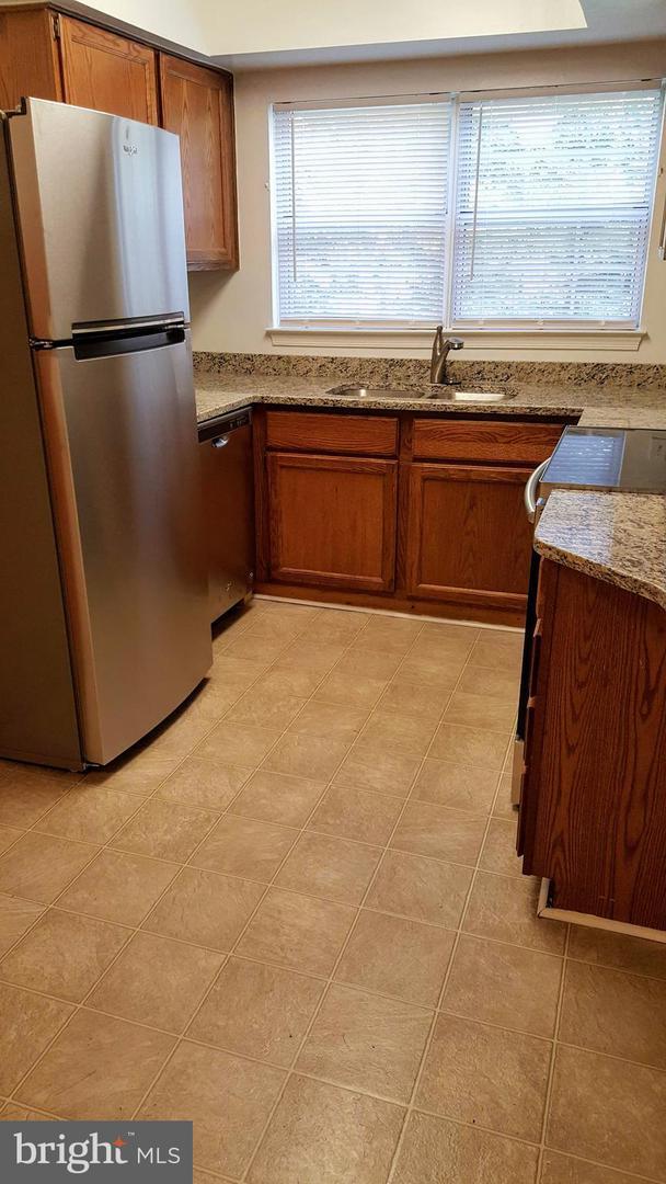 Foto del edificio - 12255 Stevenson Ct