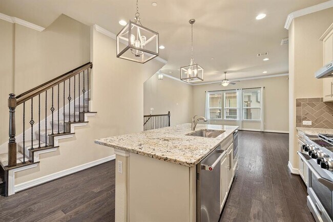 Building Photo - 11829 Terraza Cir