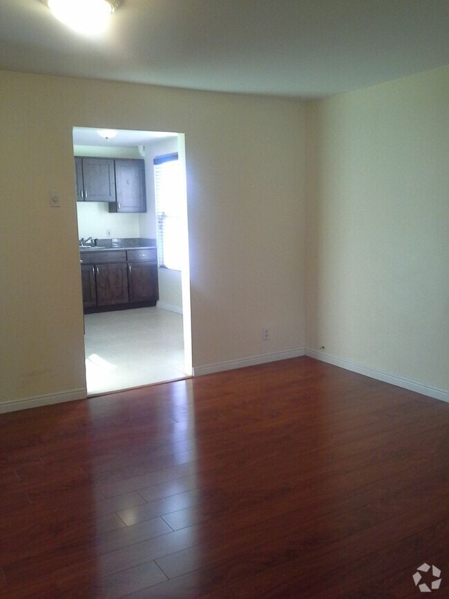 Building Photo - 349 S 300 E