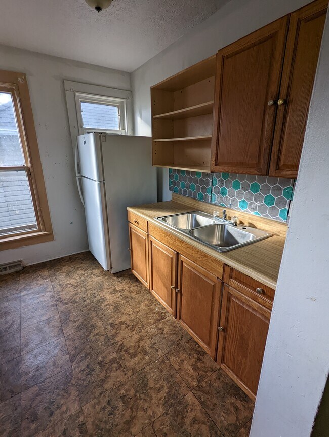 922 Ayers St, Zanesville, OH 43701 House Rental in Zanesville, OH