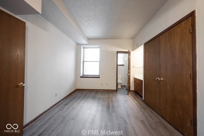 Building Photo - 3715 N Meridian St