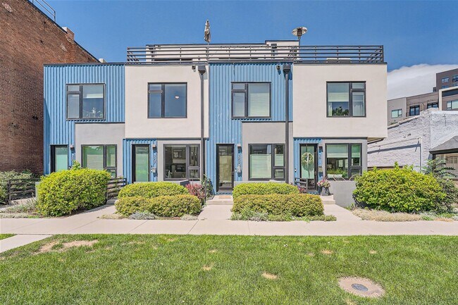 Foto del edificio - Luxurious 3br/3ba in RiNo + ROOFTOP PATIO!