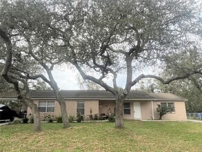 Building Photo - 6809 Mathers Ln