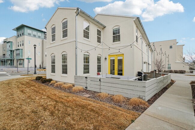 Foto del edificio - 5387 W Bowstring Way