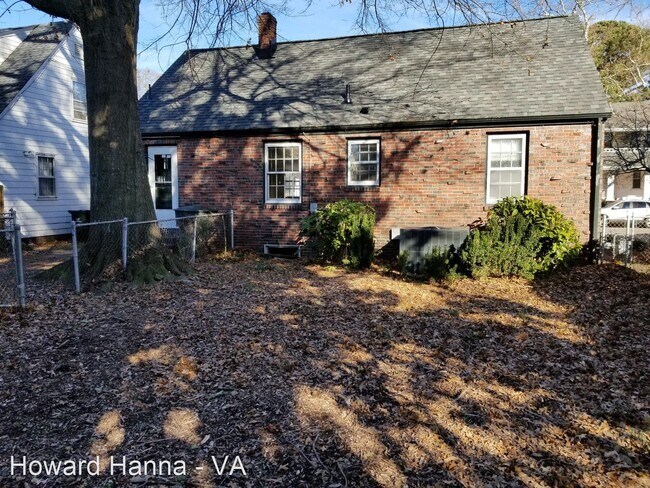 Foto del edificio - 2 br, 1 bath House - 1525 Morris Avenue