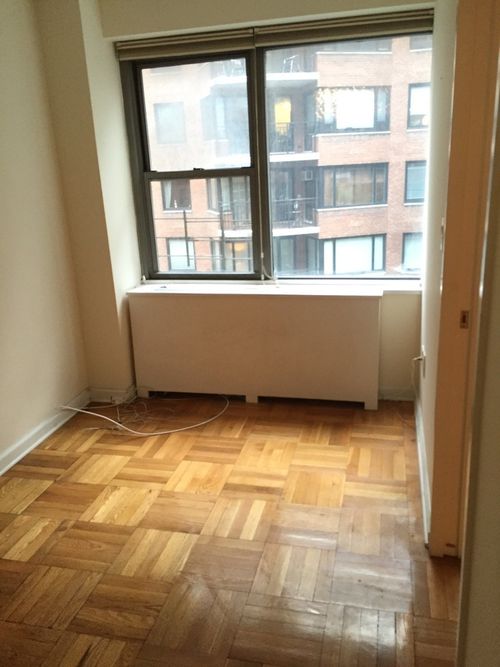 Building Photo - 420 E 55th St