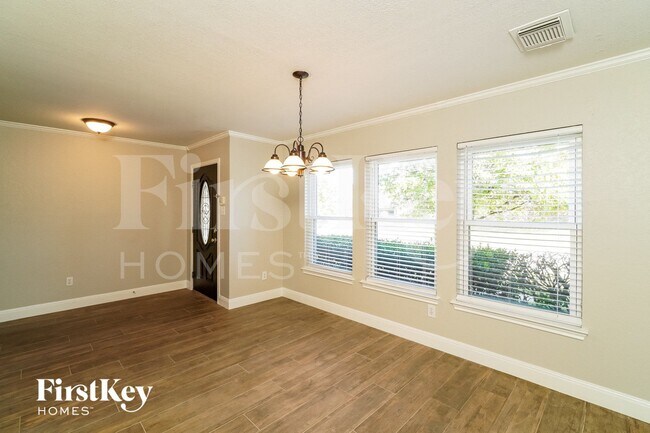 Building Photo - 5240 Blue Cir