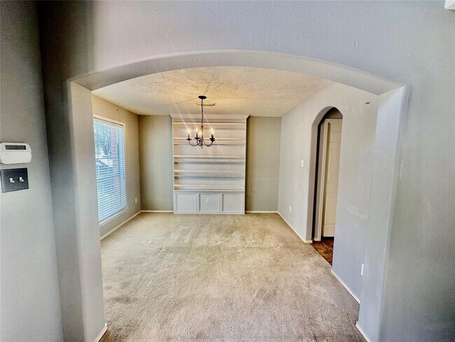 Foto del edificio - 2530 Floral Bloom Way