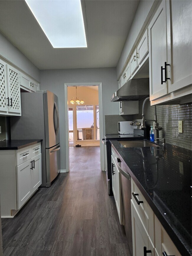 Building Photo - 4232 Boone Rd