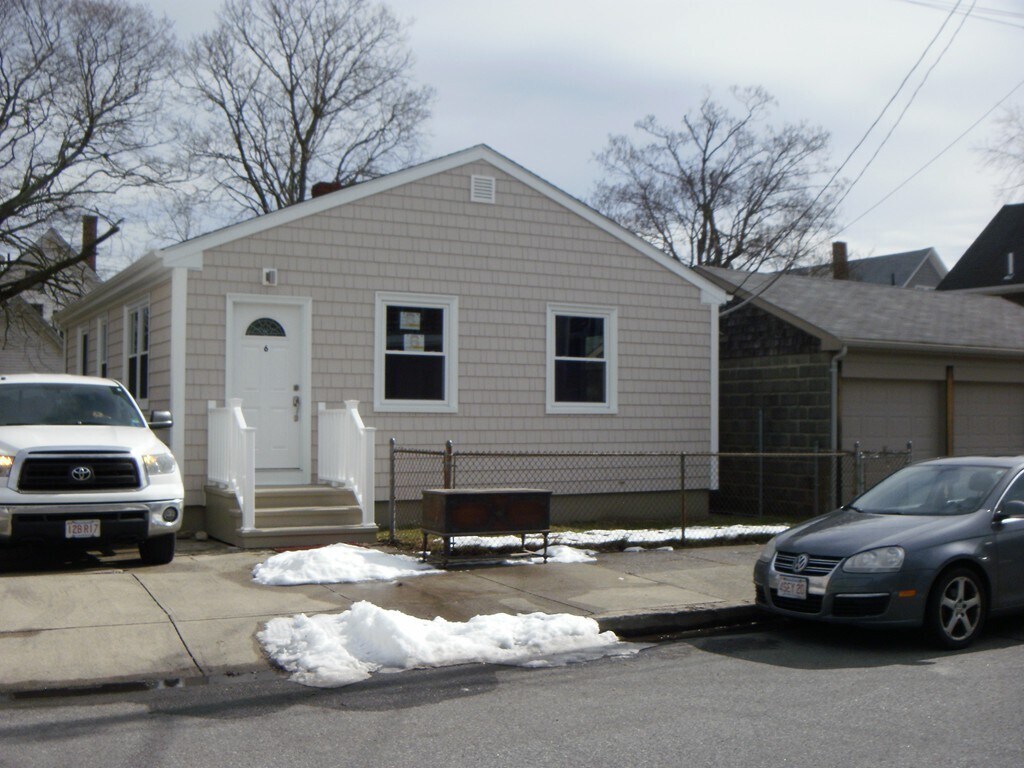 Primary Photo - 6 Stone St