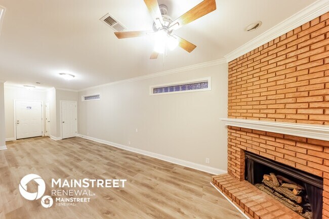 Building Photo - 1208 Riverford Dr