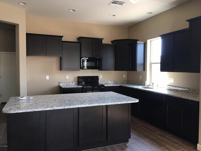 Building Photo - 20290 N Codey Cir