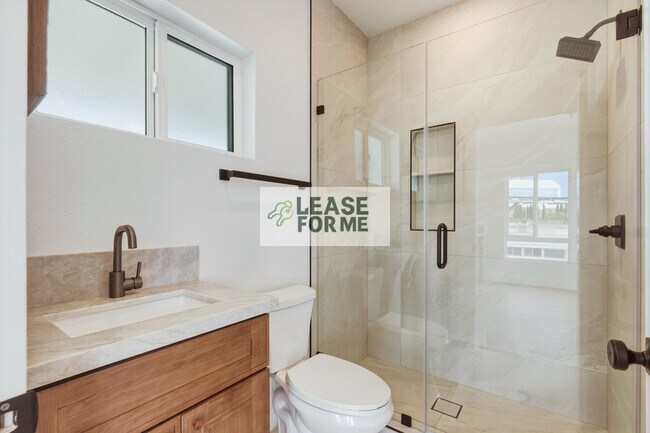 Foto del edificio - 8959 Hargis St