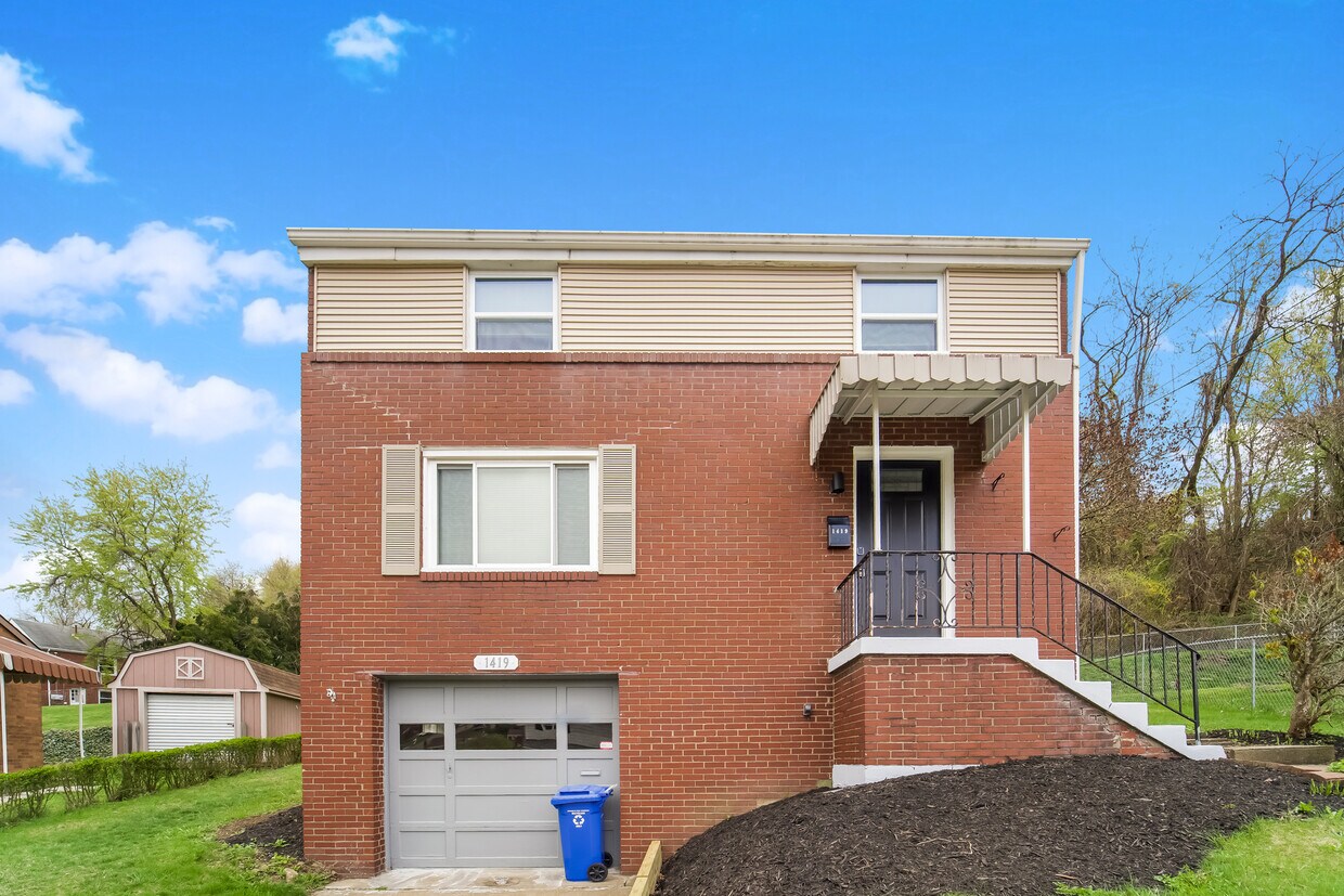 Foto principal - 1419 Overdale Dr