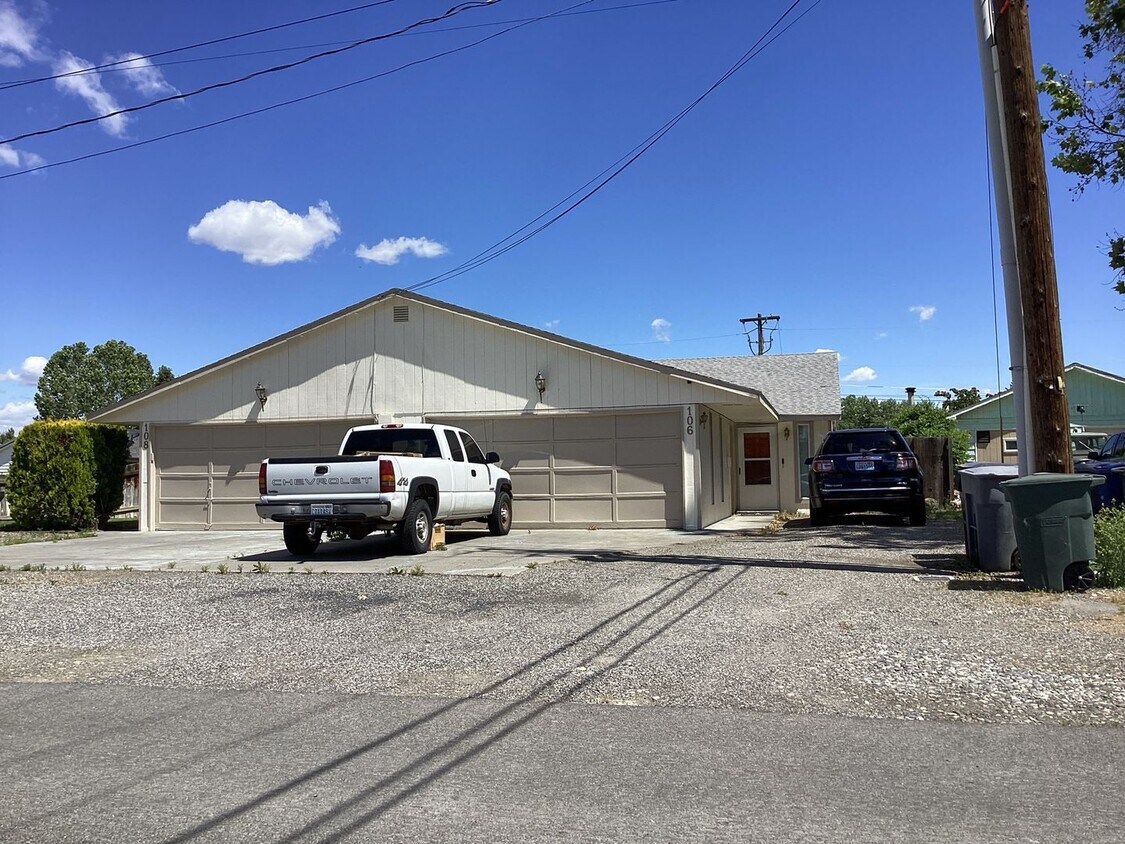 106108 Craighill Ave Unit 108, Richland, WA 99352 Room for Rent in Richland, WA