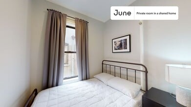 Building Photo - Room in Shared 4 bed/1 bath home in Hamilton Heights