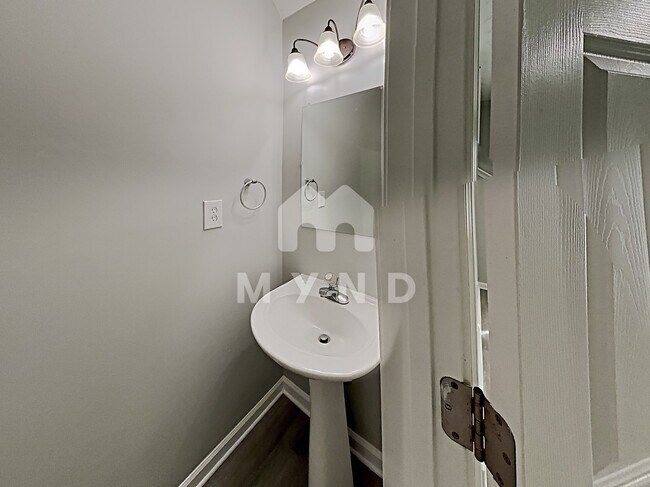 Foto del edificio - 3796 Shenfield Dr