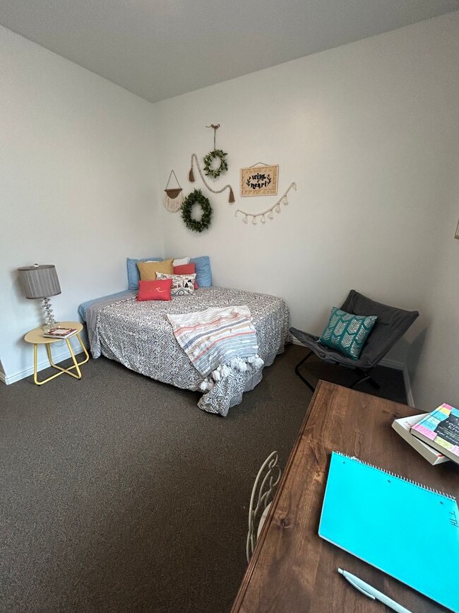 Foto del interior - Cedar Pointe Student Housing