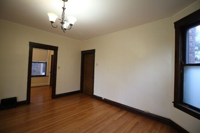 Building Photo - 4433 N Campbell Ave
