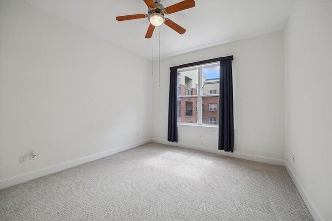 Building Photo - 300 St Joseph Pkwy