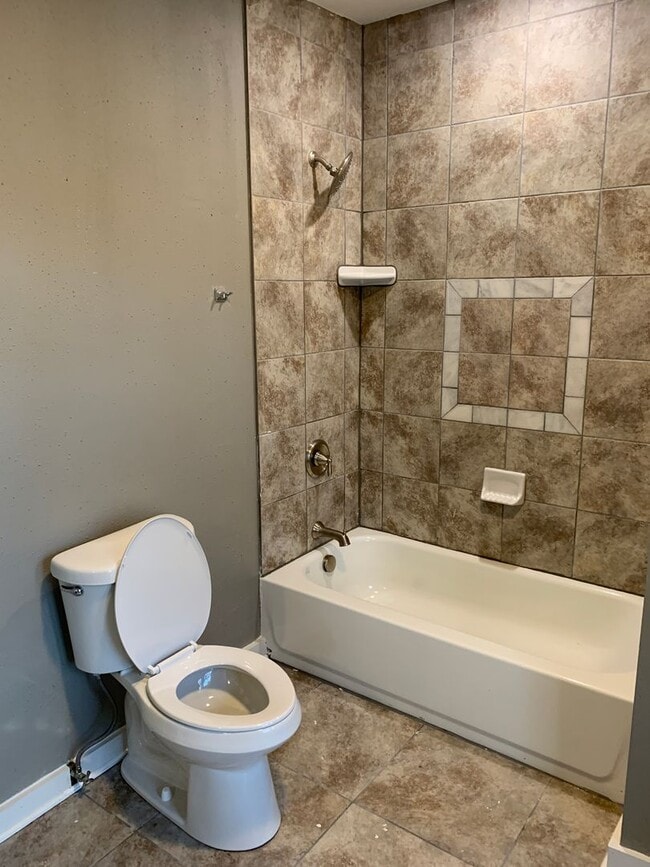 Building Photo - 2614 Larkins Wy