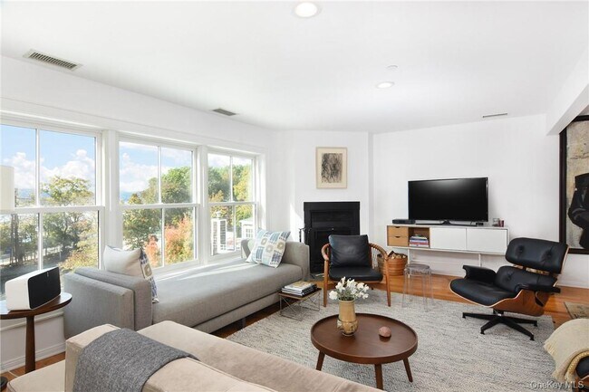 Foto del edificio - 27 N Buckhout St