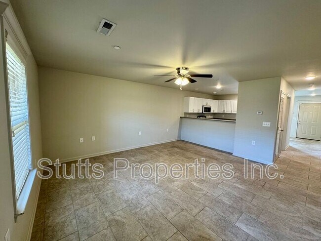 Foto del edificio - 101 Turnrow Ct