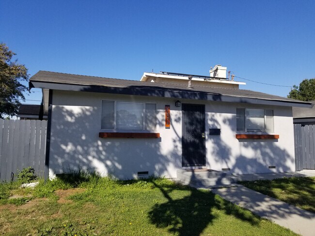 Foto del edificio - 1679 E Hungerford