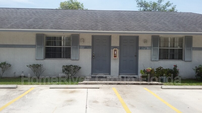Primary Photo - 2171 SE Lennard Rd