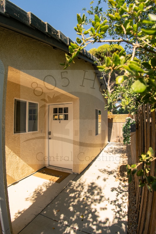 Building Photo - 1117 Clubhouse Dr