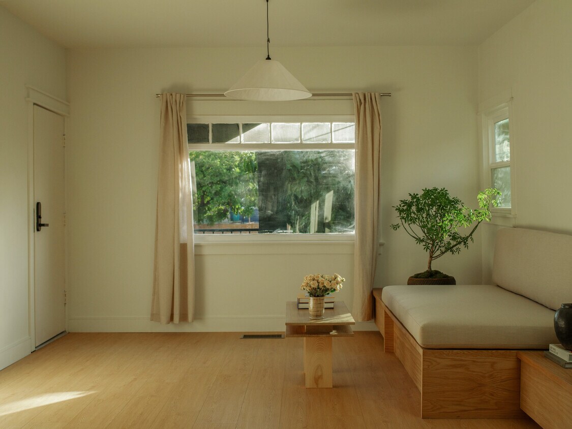 Foto principal - 1807 Montana St