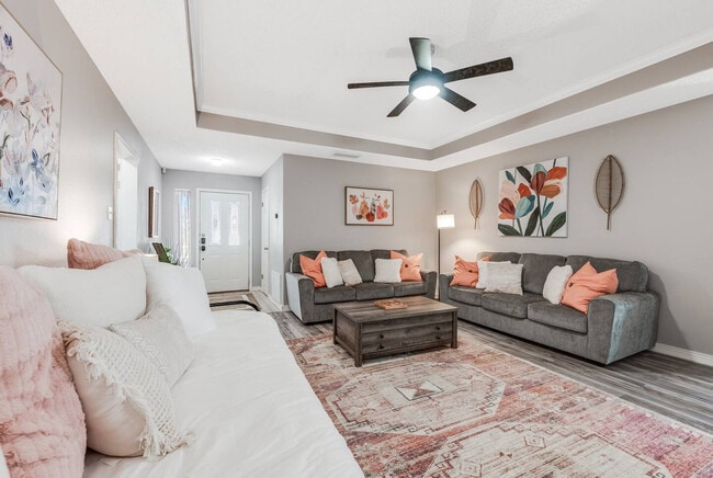 Building Photo - 7326 Winding Star Dr