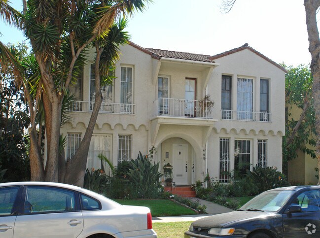 Building Photo - 446-448 S Oakhurst Dr