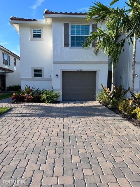 Building Photo - 4 br, 2.5 bath House - 6827 Broadwater Ln
