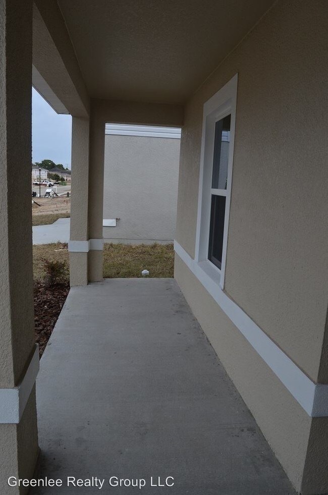 Building Photo - 4220 Sand Ridge Blvd