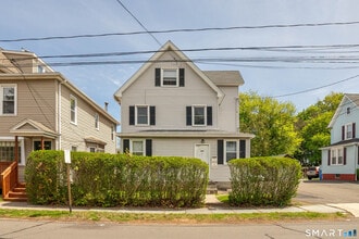 Building Photo - 168 Greenwood St