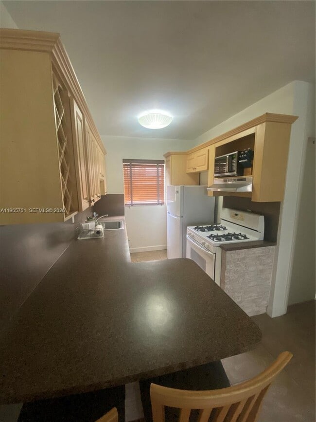 Building Photo - 640 Pennsylvania Ave