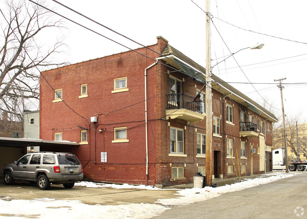 205 E 156th St, Cleveland, OH 44110 Apartments Cleveland, OH